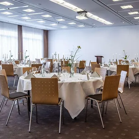 Radisson Blu Hotel 4*