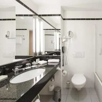 호텔 Radisson Blu 4*
