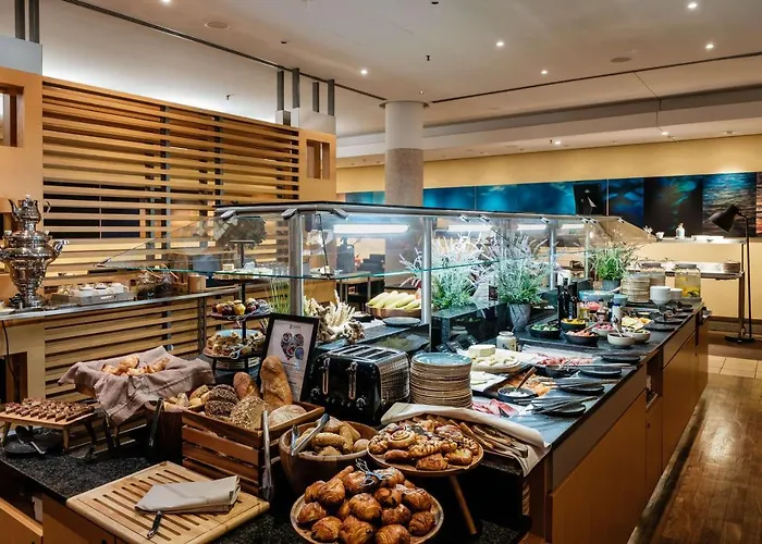 Radisson Blu Hotel 4*