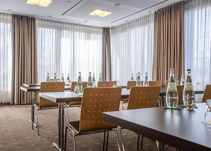 Отель Radisson Blu 4*