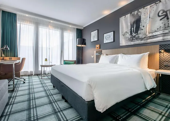 Отель Radisson Blu 4*