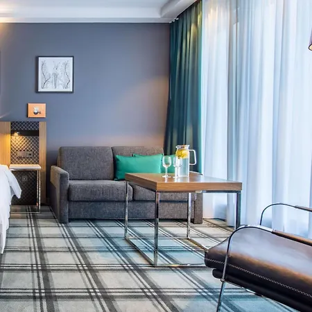 Radisson Blu Hotel 4*